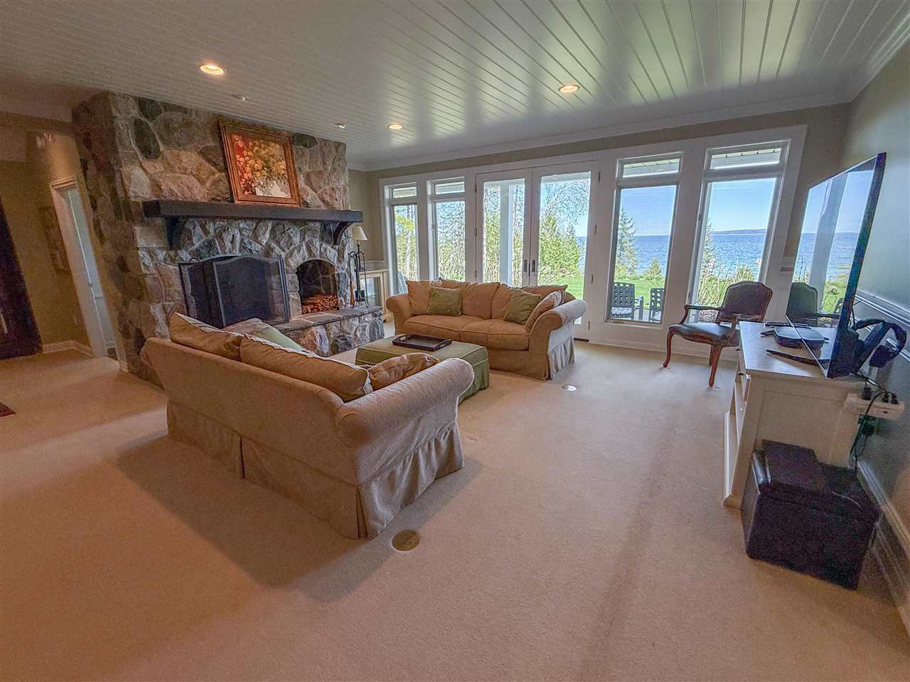6714 N Preserve Drive Bay Harbor MI 49770