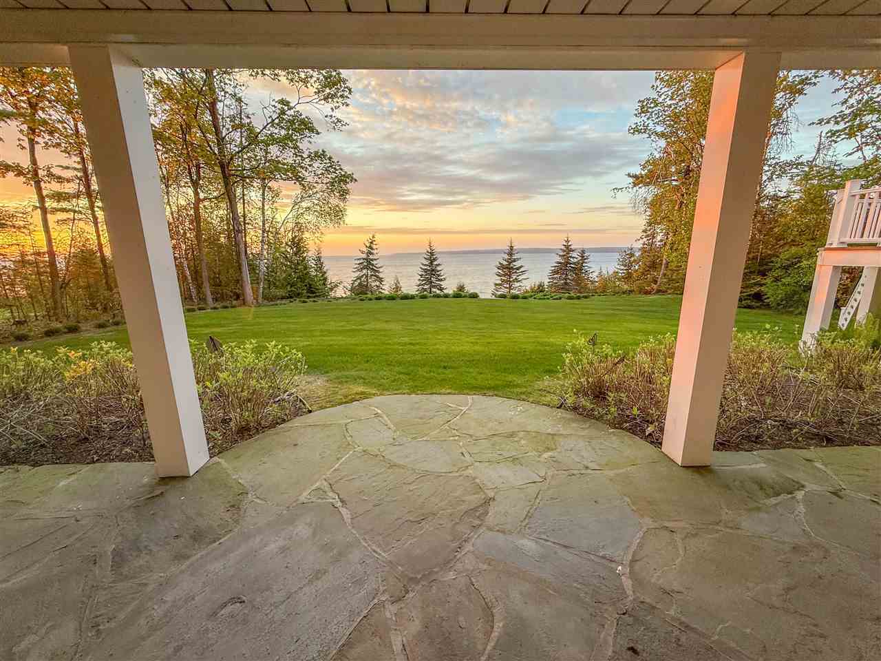 6714 N Preserve Drive Bay Harbor MI 49770