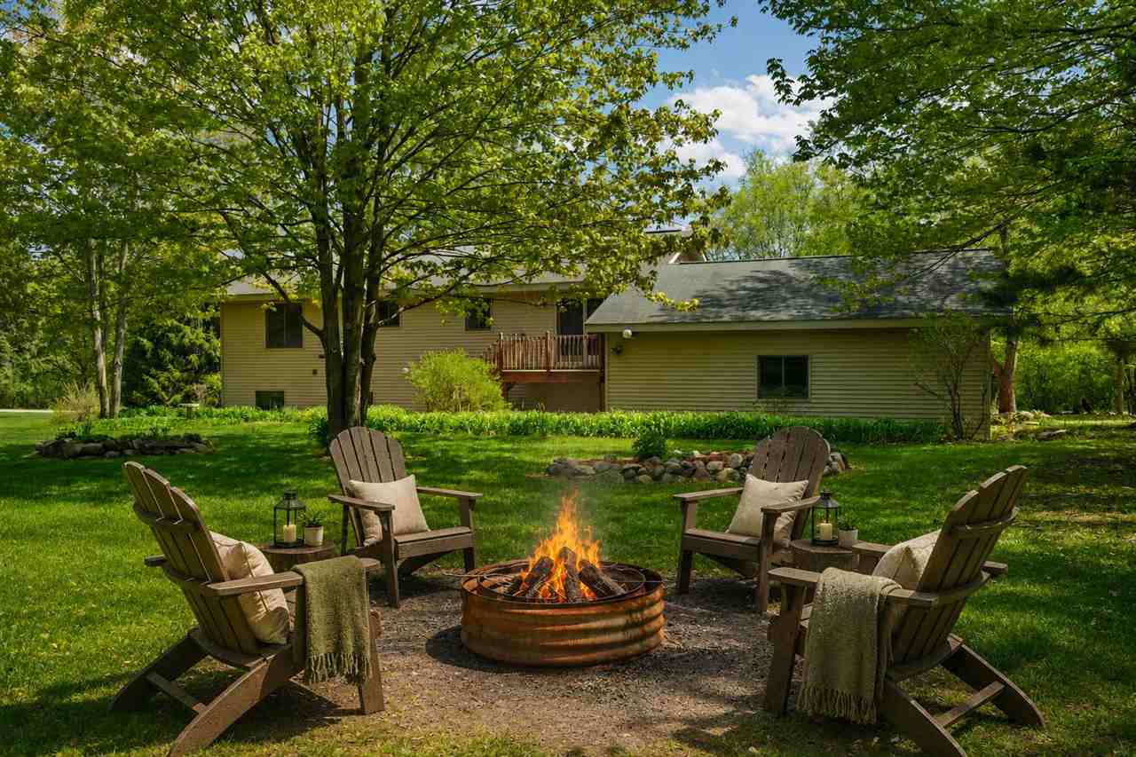 201 Francis Street East Jordan MI 49727