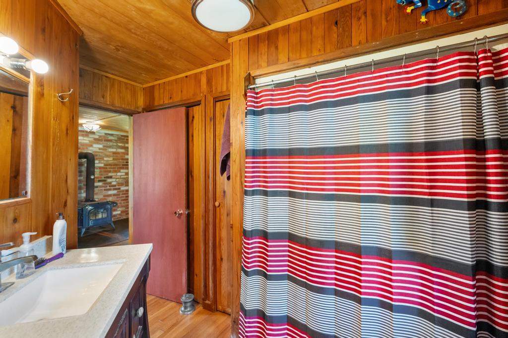8555 W Stutsmanville Road Harbor Springs MI 49740
