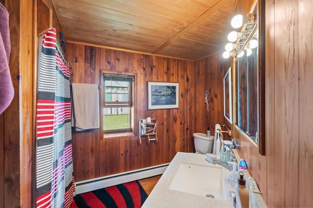 8555 W Stutsmanville Road Harbor Springs MI 49740
