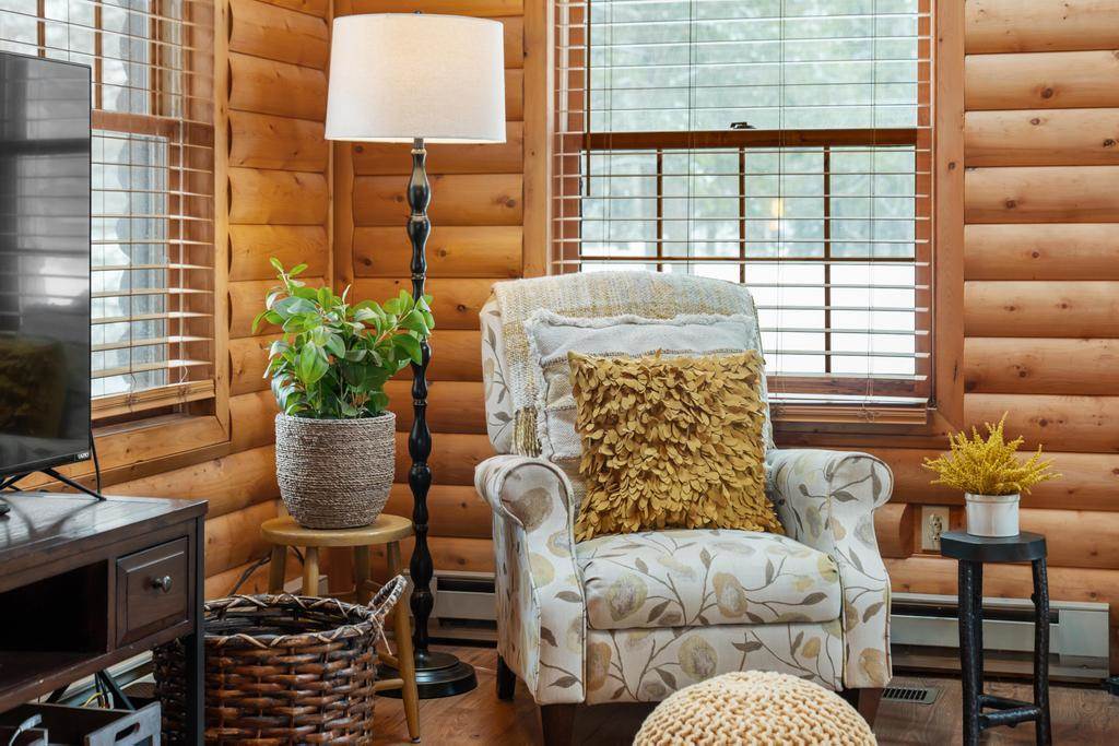 460 Brien Lane Indian River MI 49749