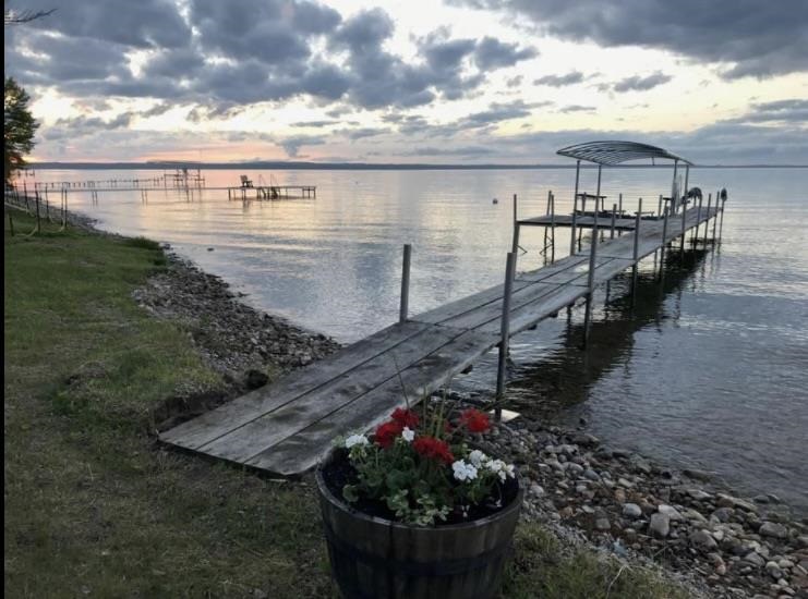 460 Brien Lane Indian River MI 49749