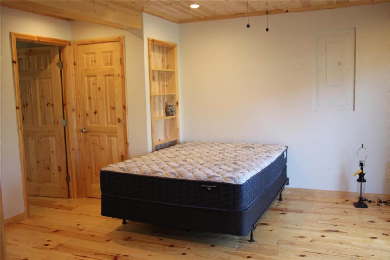 6538 N Lake Shore Drive Harbor Springs MI 49740