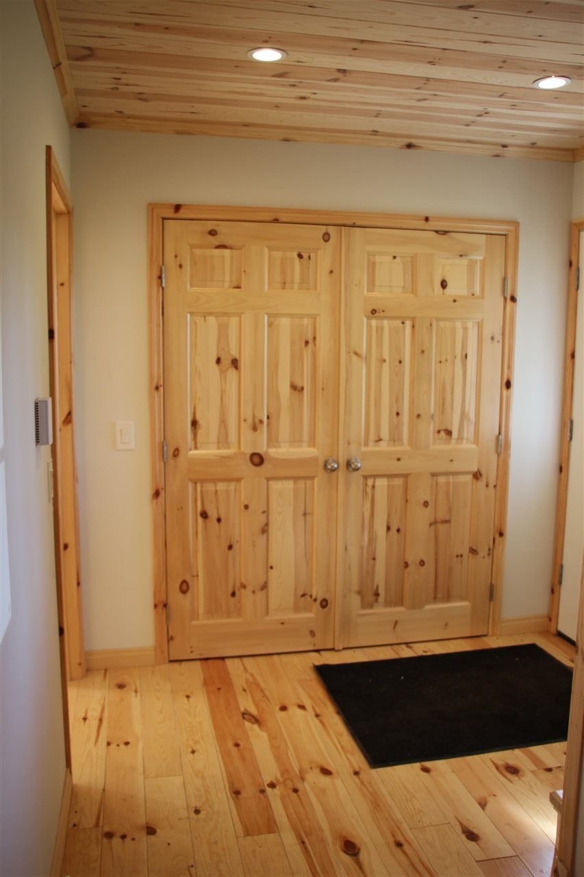 6538 N Lake Shore Drive Harbor Springs MI 49740