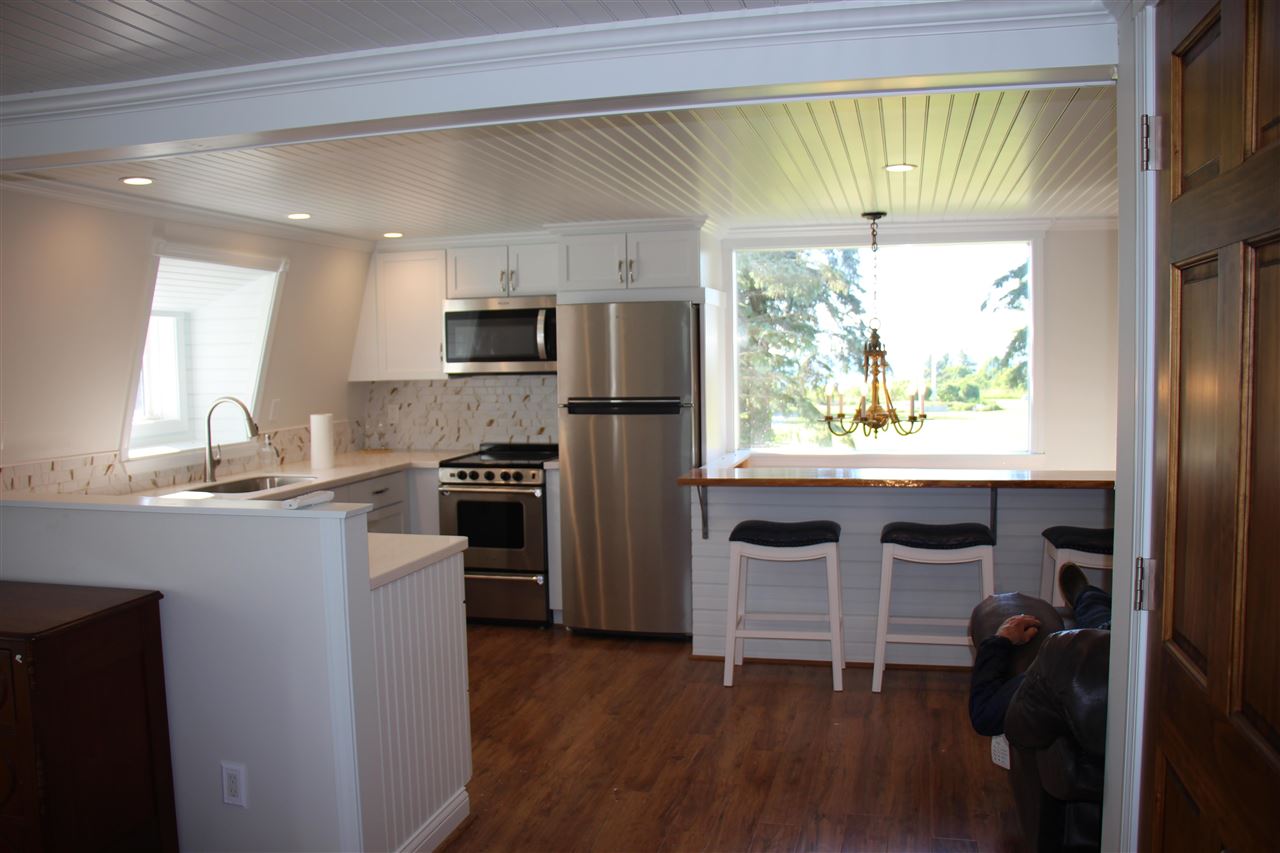 6538 N Lake Shore Drive Harbor Springs MI 49740