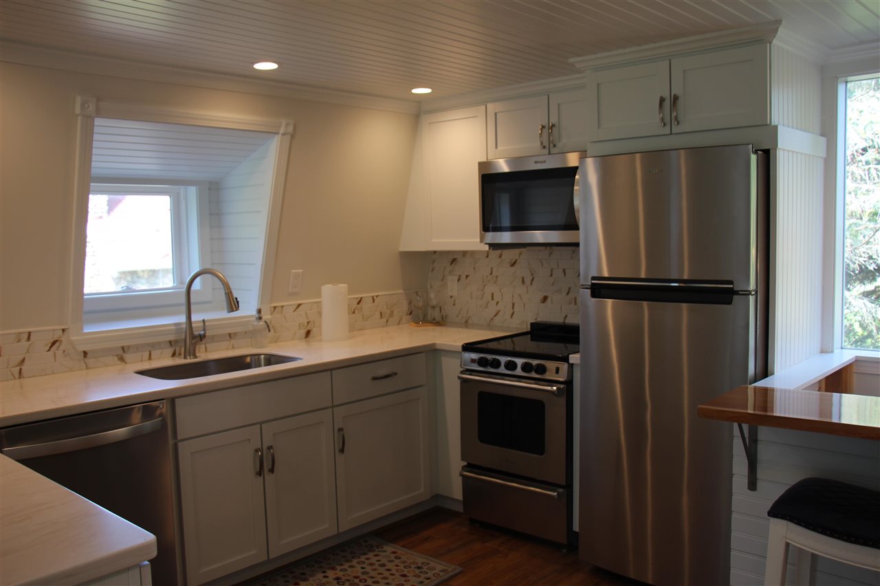 6538 N Lake Shore Drive Harbor Springs MI 49740