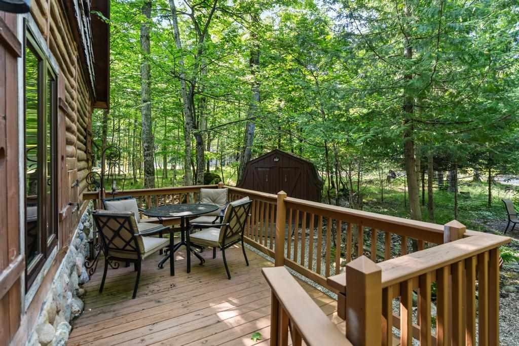 9770 Hemlock Trail Harbor Springs MI 49740