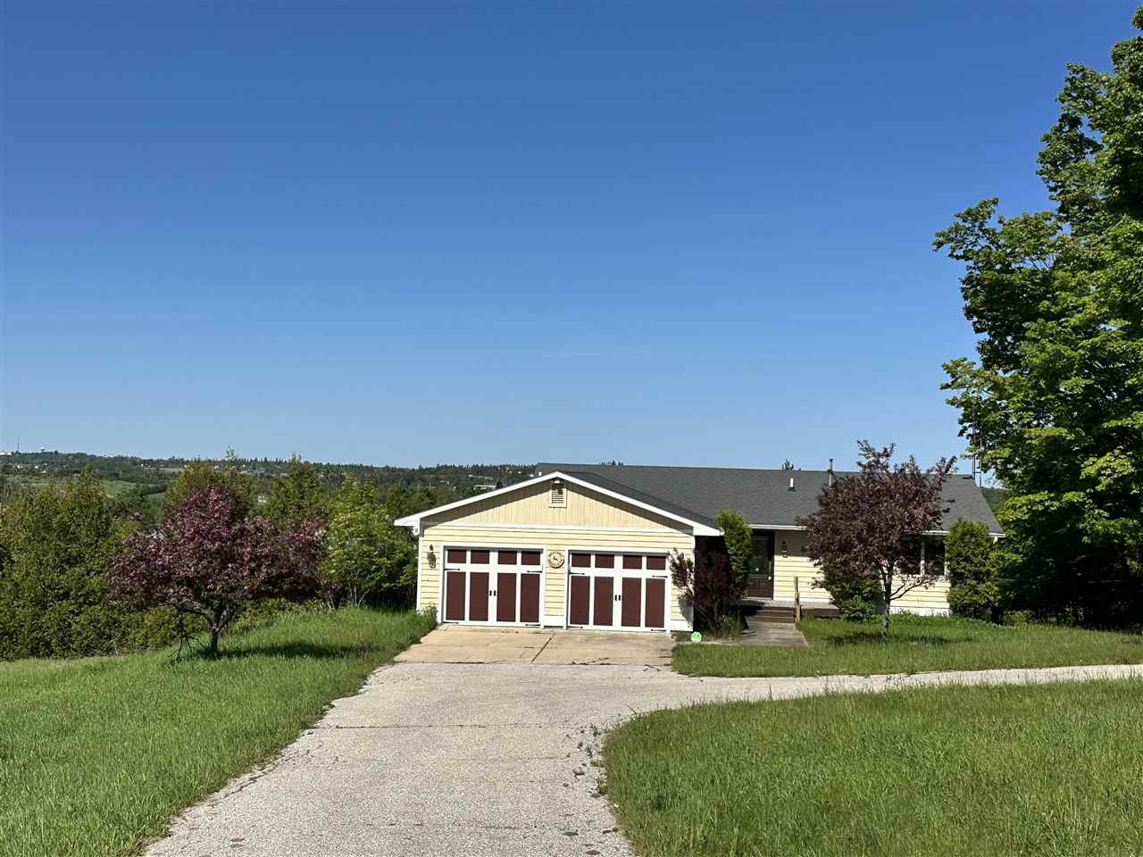 415 Alcan Drive Petoskey MI 49770