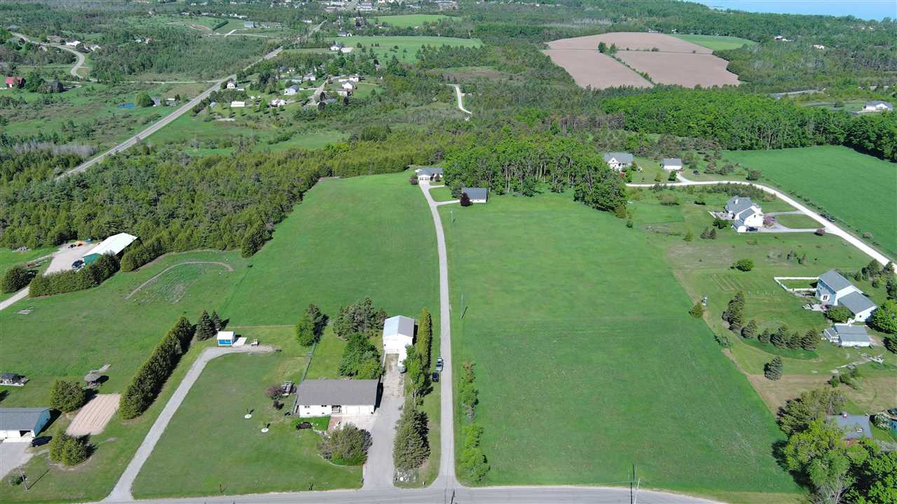 415 Alcan Drive Petoskey MI 49770
