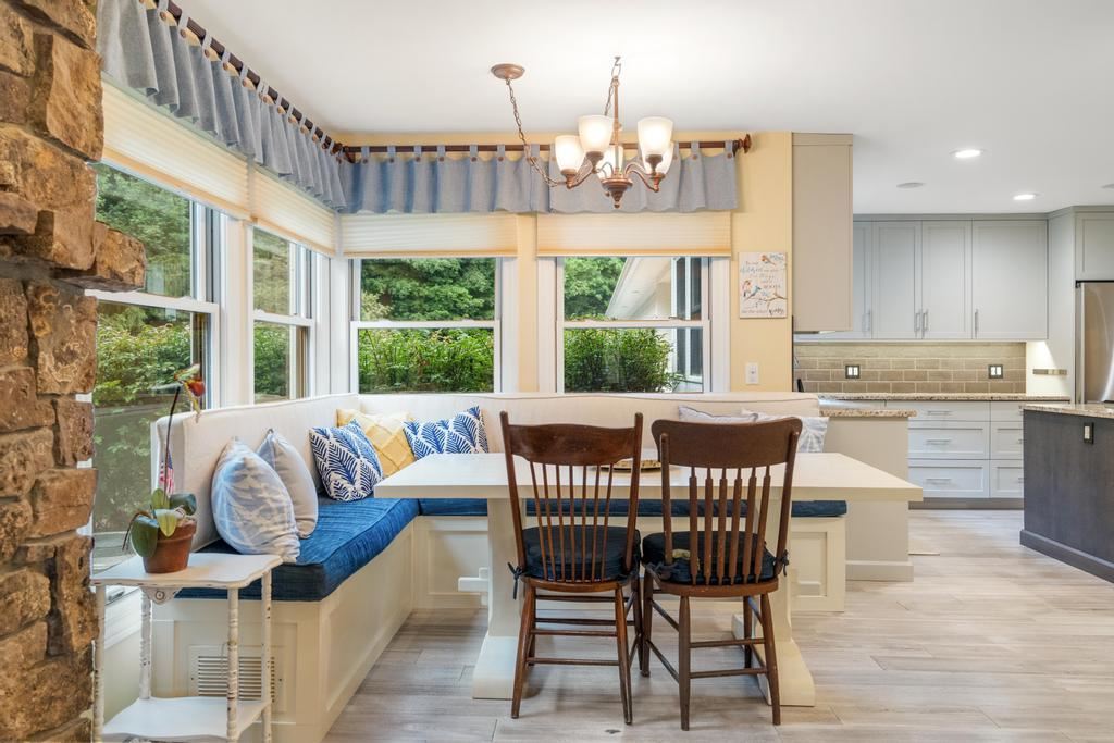 645 Woodhill Court Harbor Springs MI 49740