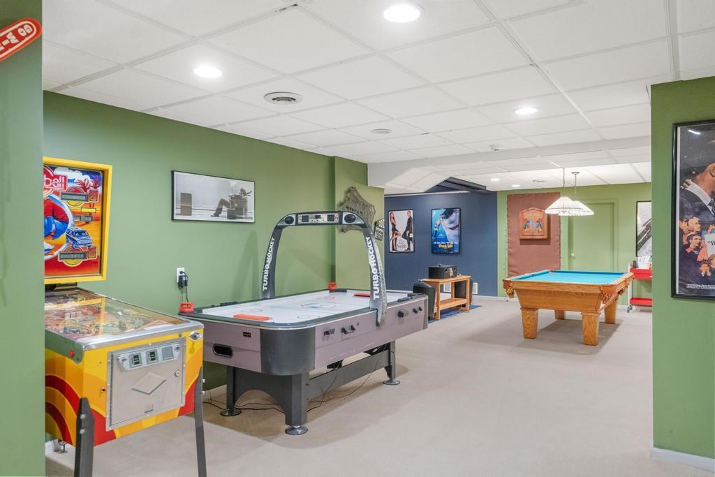 645 Woodhill Court Harbor Springs MI 49740