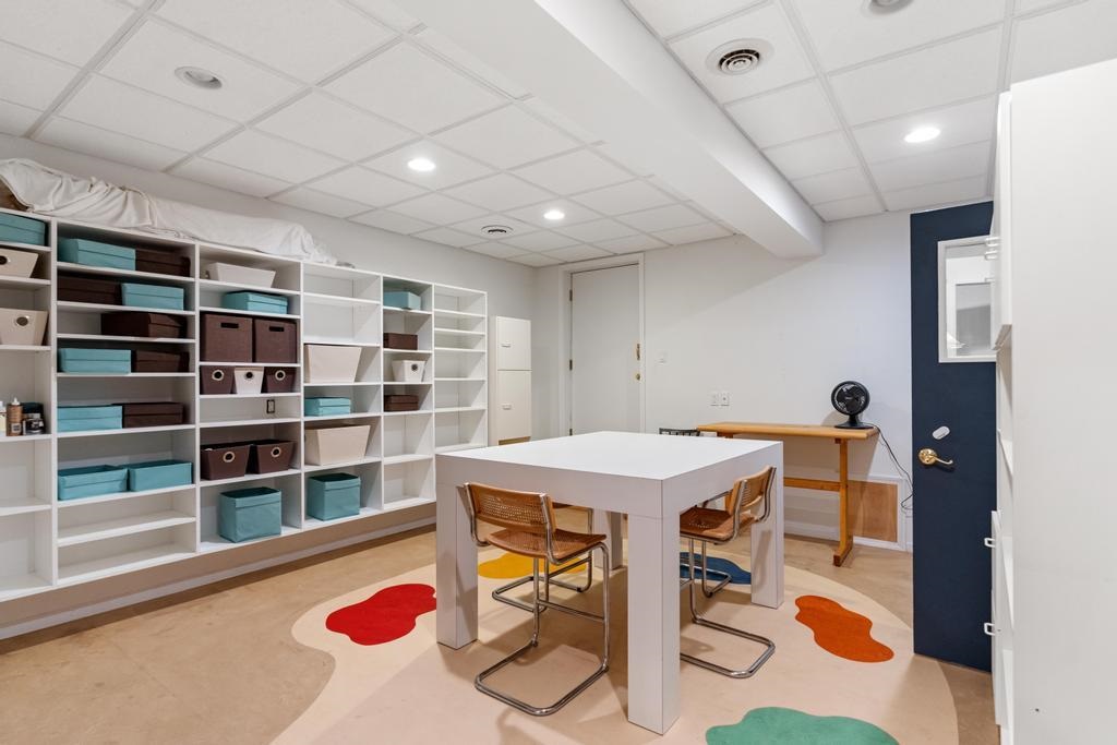 645 Woodhill Court Harbor Springs MI 49740