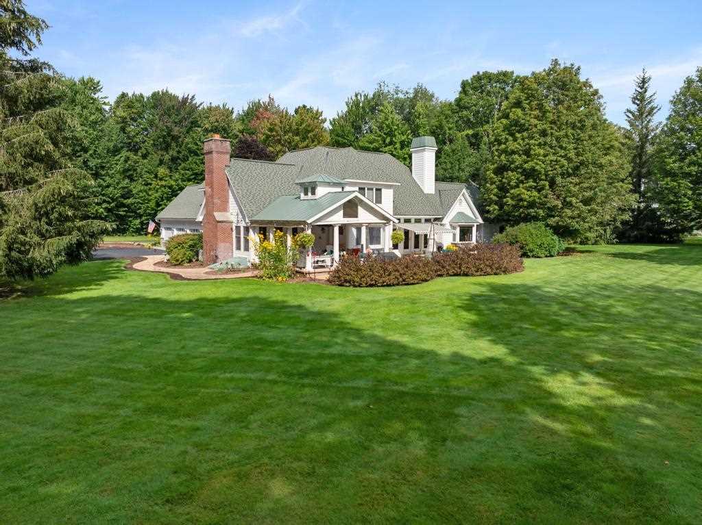 645 Woodhill Court Harbor Springs MI 49740