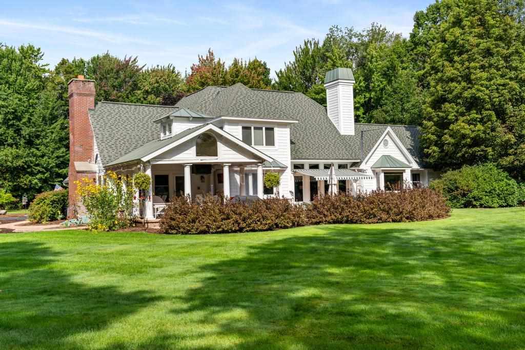 645 Woodhill Court Harbor Springs MI 49740
