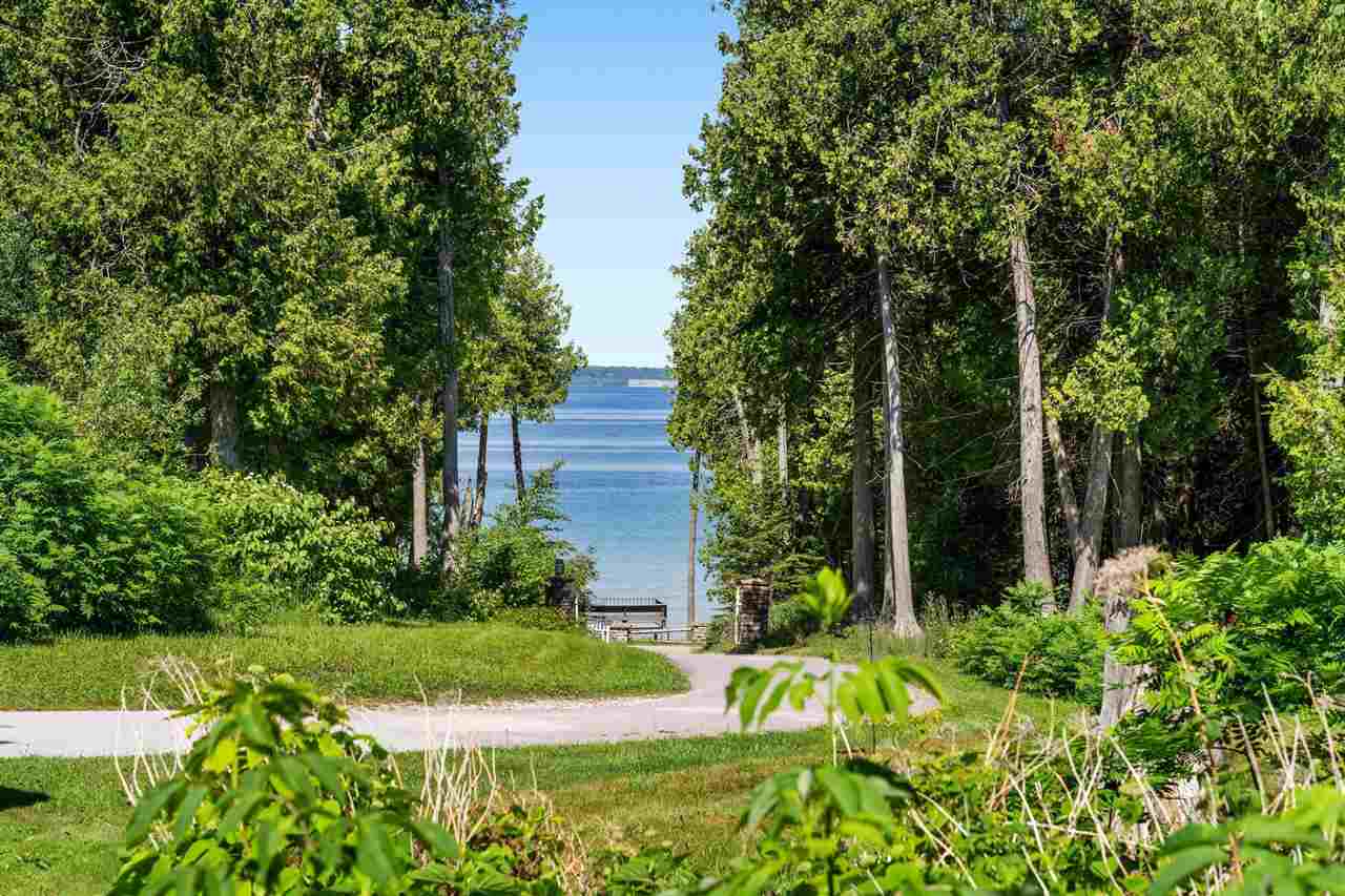 3923 Pine Cove Lane Mackinac Island MI 49757