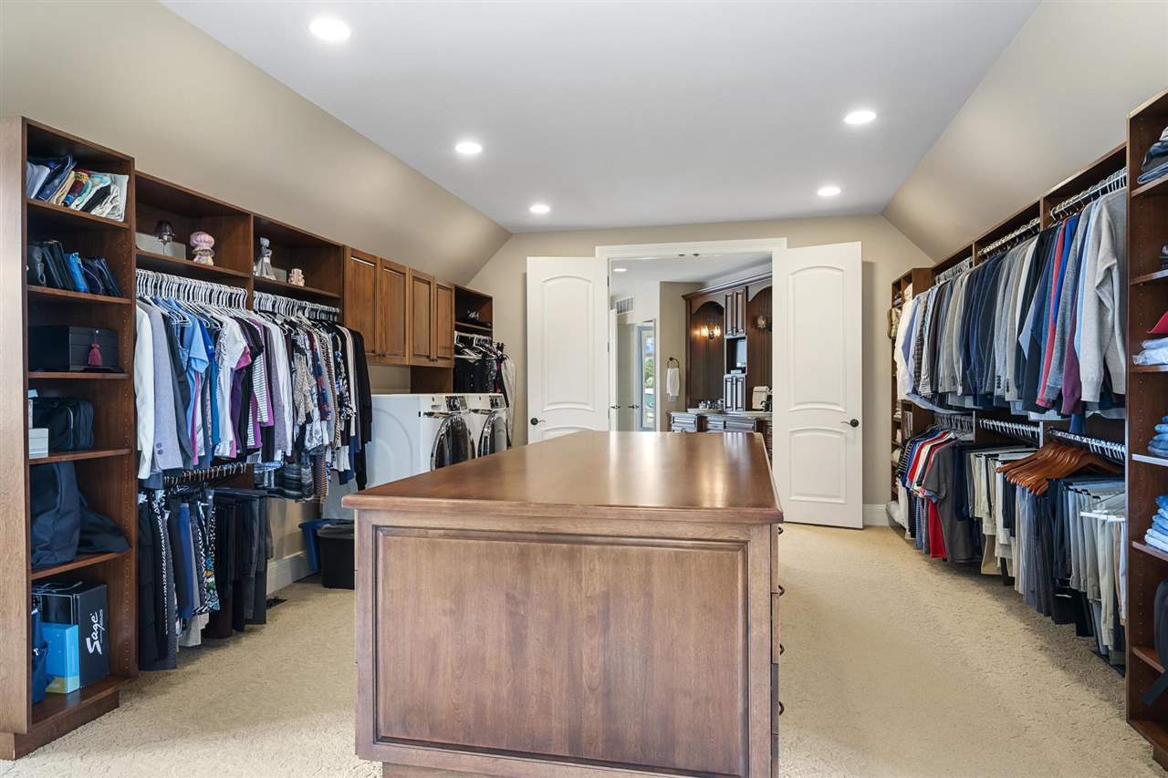 1439 Lindburgh Lane Cheboygan MI 49721