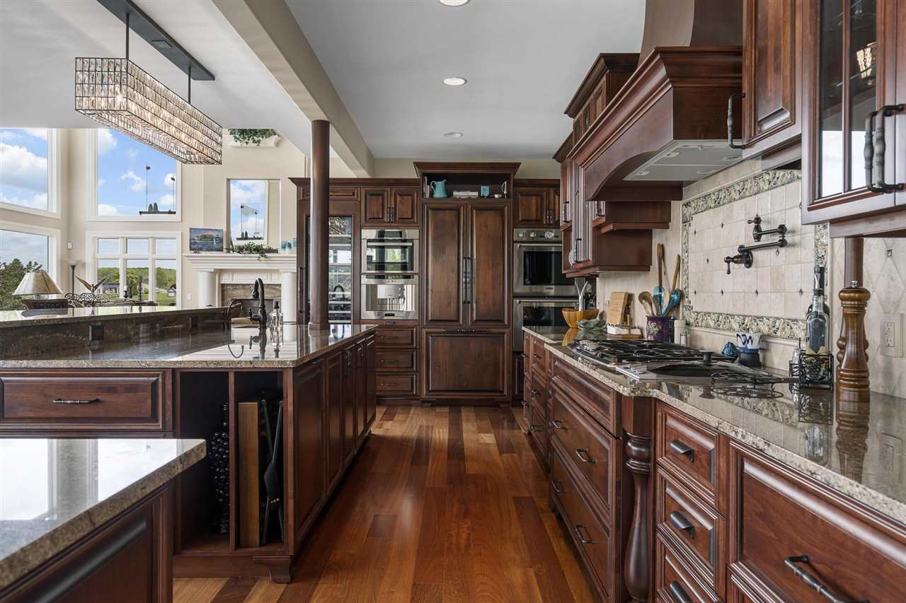 1439 Lindburgh Lane Cheboygan MI 49721