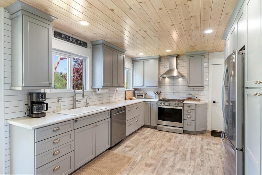 2640 W Sheridan Road Petoskey MI 49770