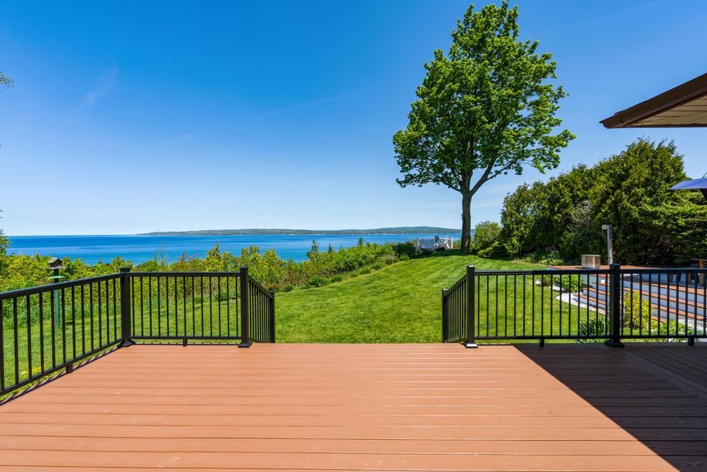 2640 W Sheridan Road Petoskey MI 49770