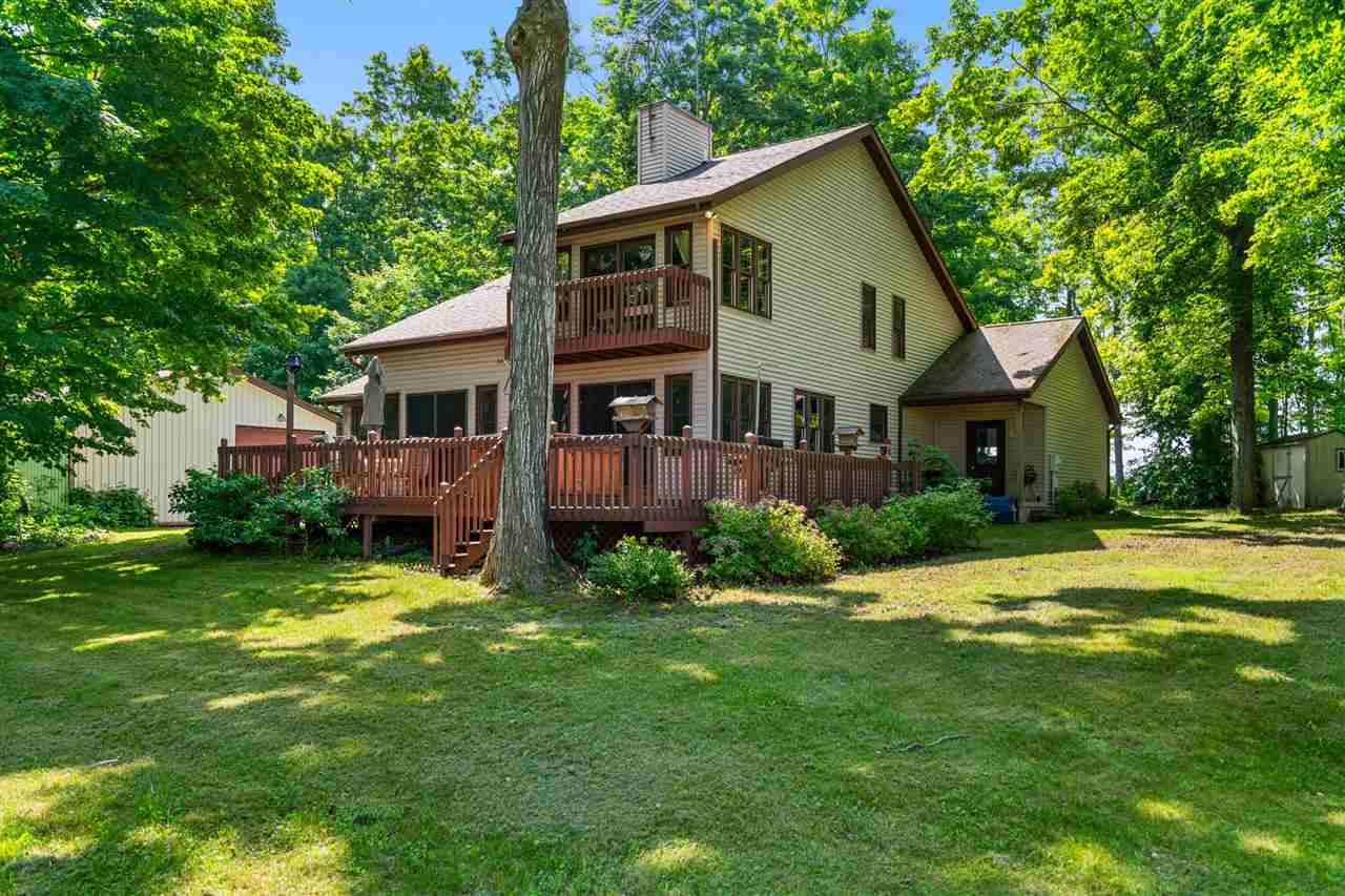 8445 Stolt Road Charlevoix MI 49720