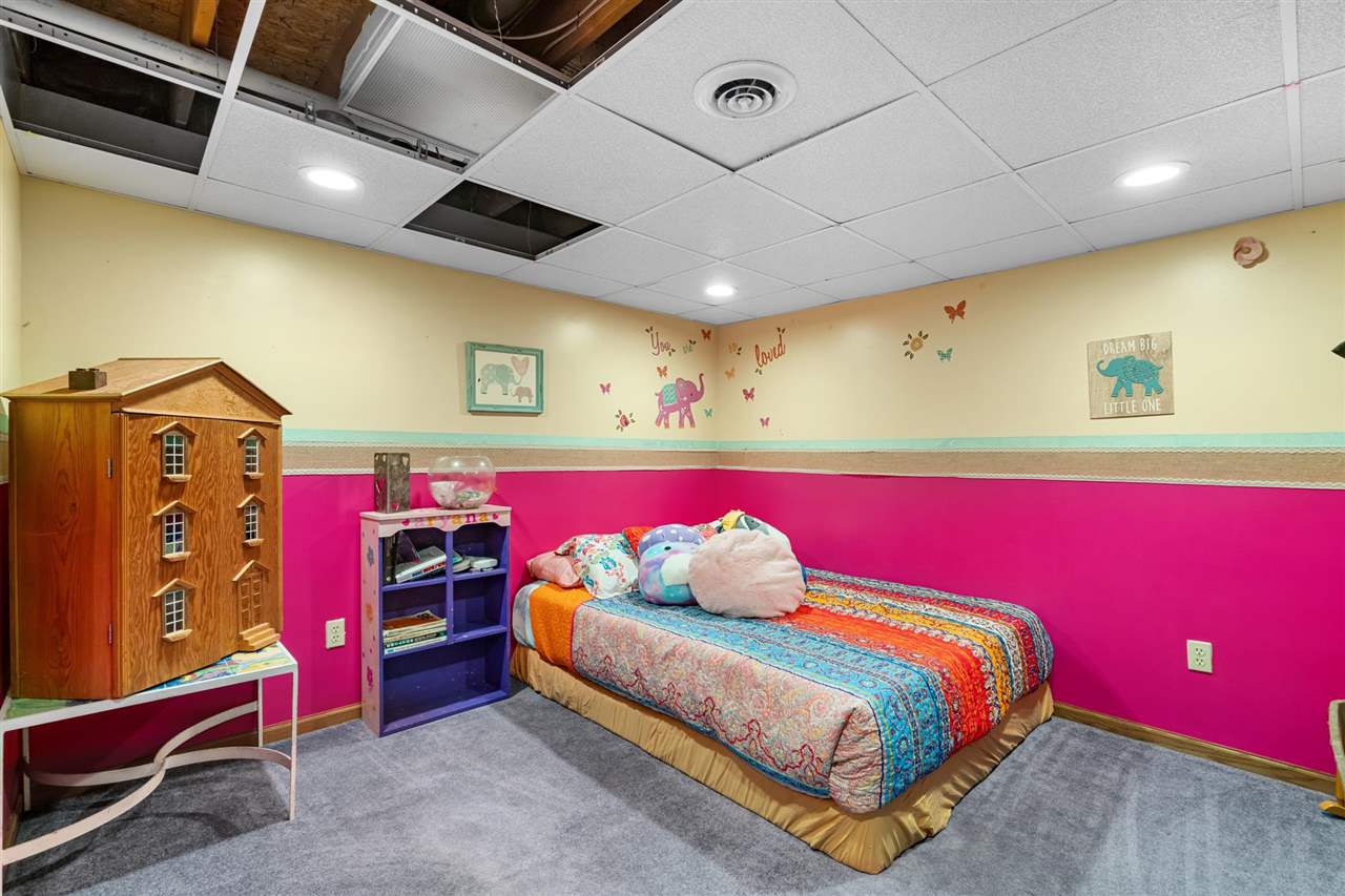 8445 Stolt Road Charlevoix MI 49720