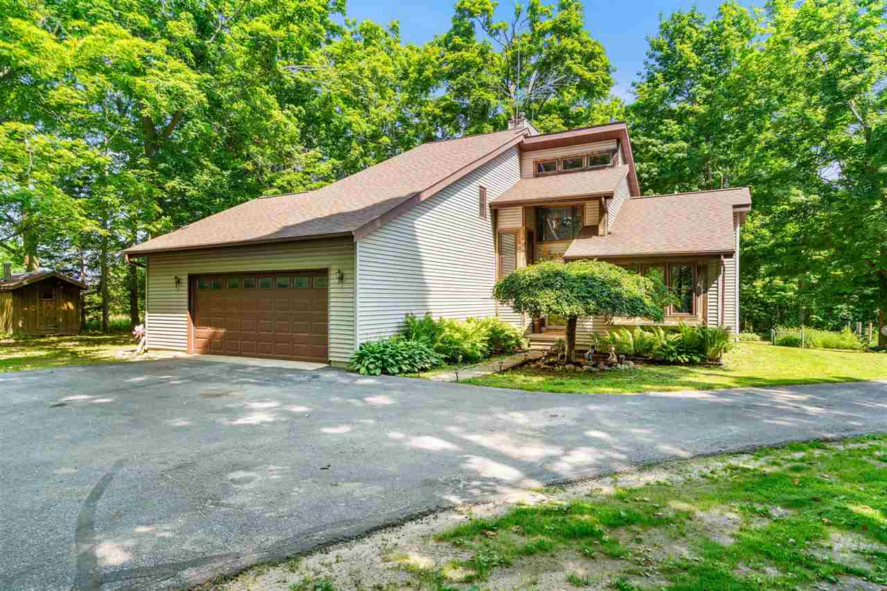 8445 Stolt Road Charlevoix MI 49720