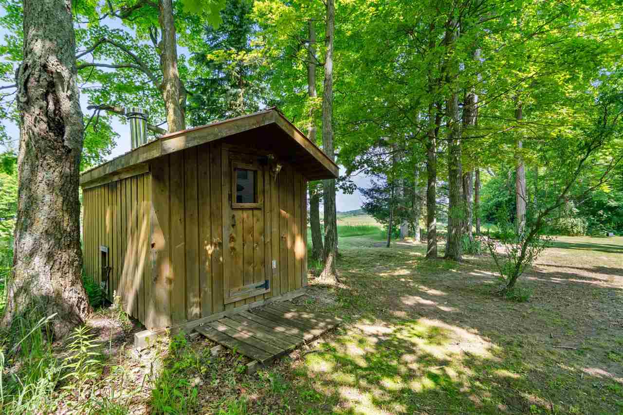 8445 Stolt Road Charlevoix MI 49720