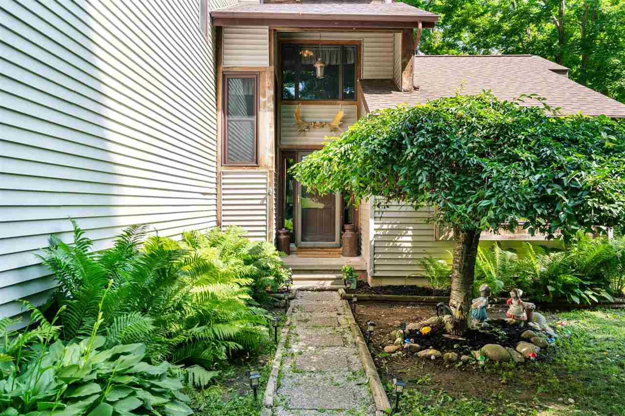 8445 Stolt Road Charlevoix MI 49720