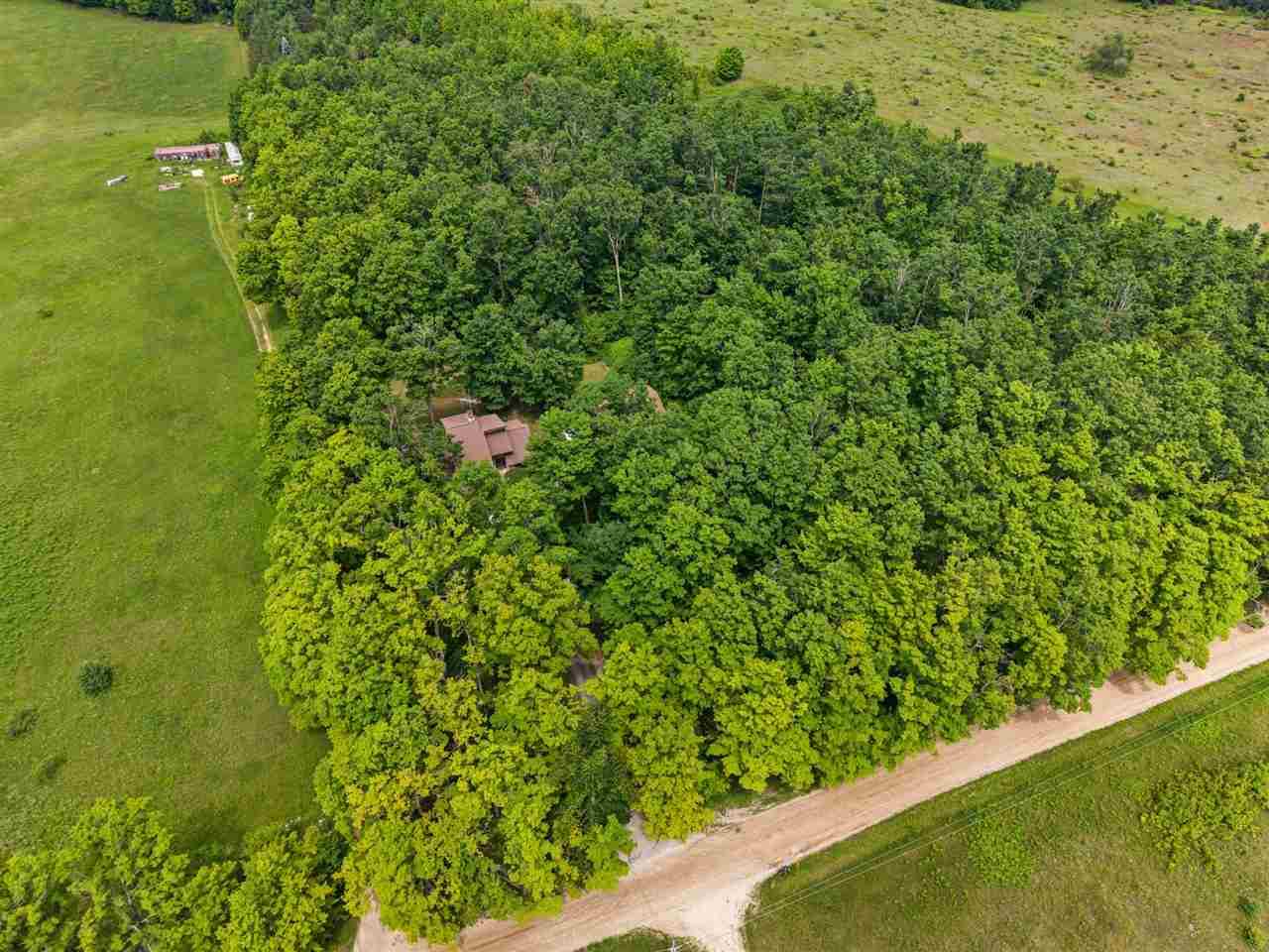 8445 Stolt Road Charlevoix MI 49720