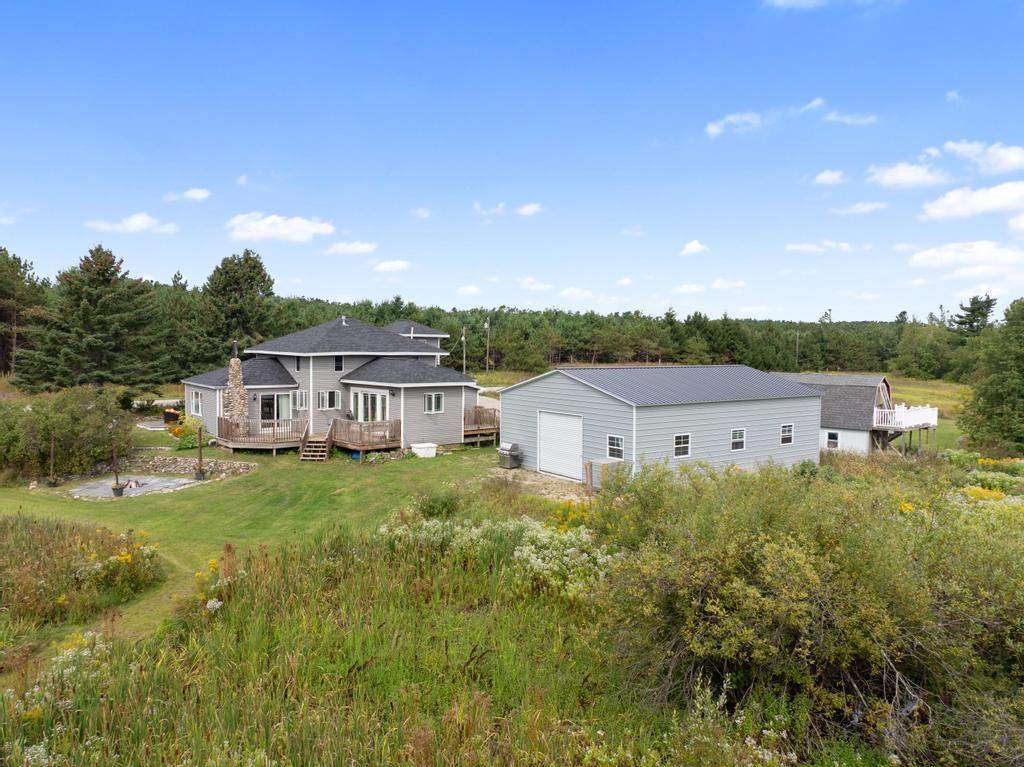 3791 N Ayr Alanson MI 49706