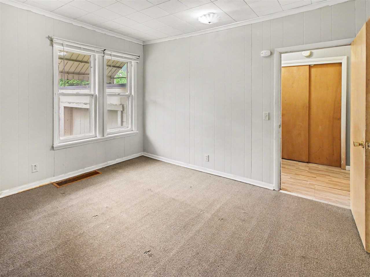 512 W Jefferson Petoskey MI 49770