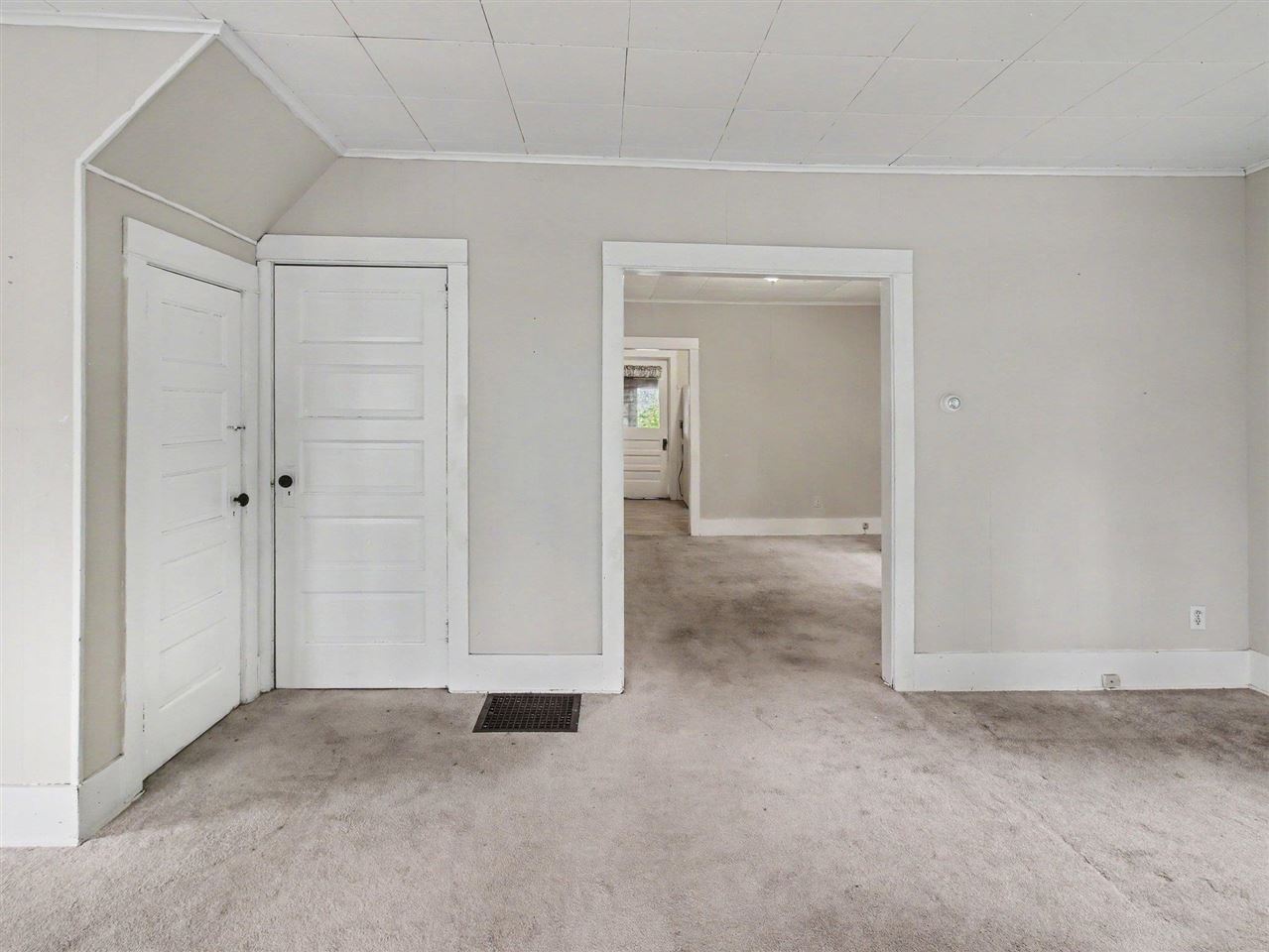 512 W Jefferson Petoskey MI 49770