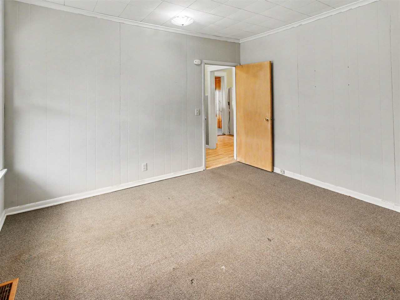 512 W Jefferson Petoskey MI 49770