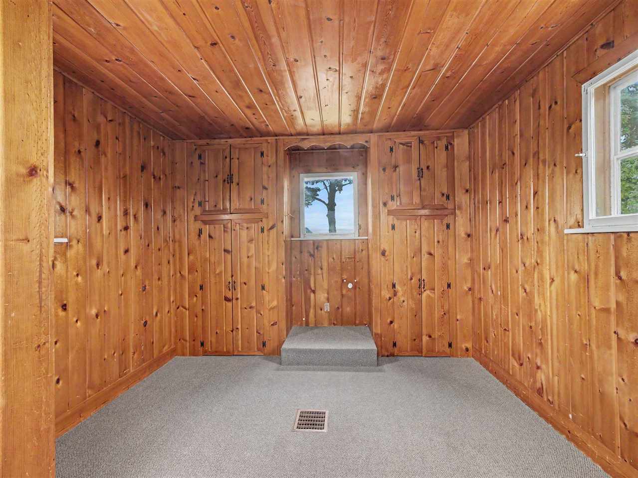 512 W Jefferson Petoskey MI 49770