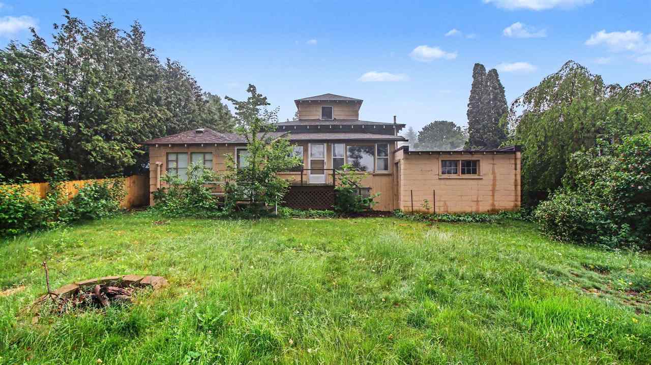 512 W Jefferson Petoskey MI 49770