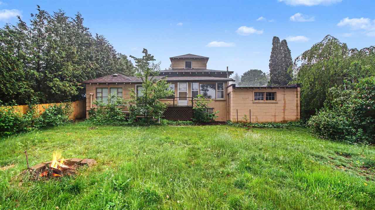 512 W Jefferson Petoskey MI 49770