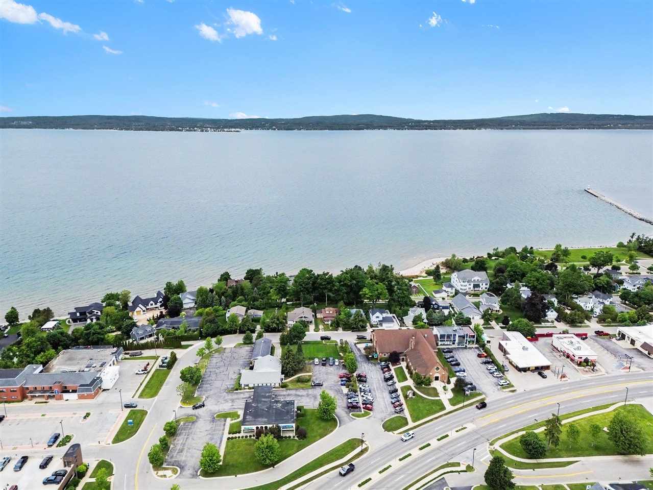 512 W Jefferson Petoskey MI 49770