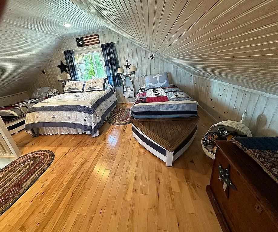 1324 Wenningway Mackinaw City MI 49701