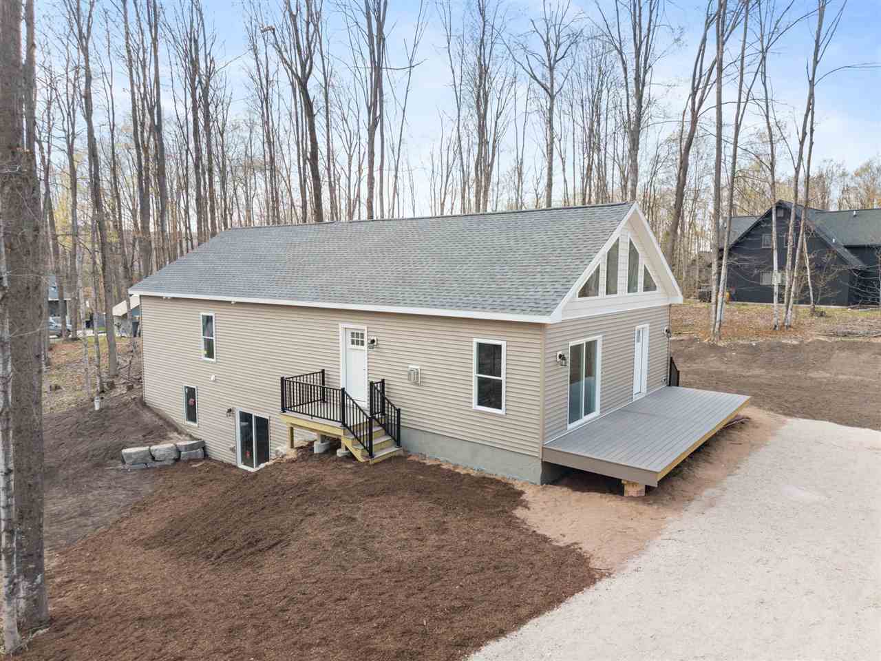 226 Wild Cherry Lane Harbor Springs MI 49740