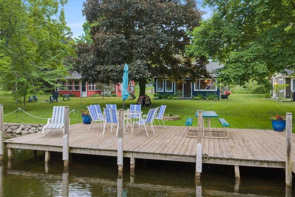 7752 & 7754 Maple Street Central Lake MI 49622