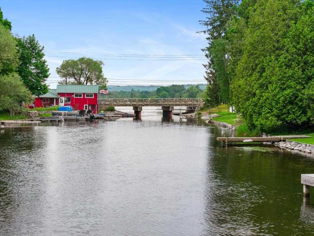 7752 & 7754 Maple Street Central Lake MI 49622