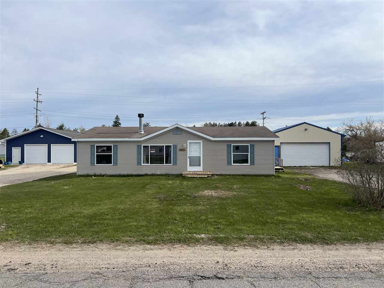 6615 Mill Street Pellston MI 49769