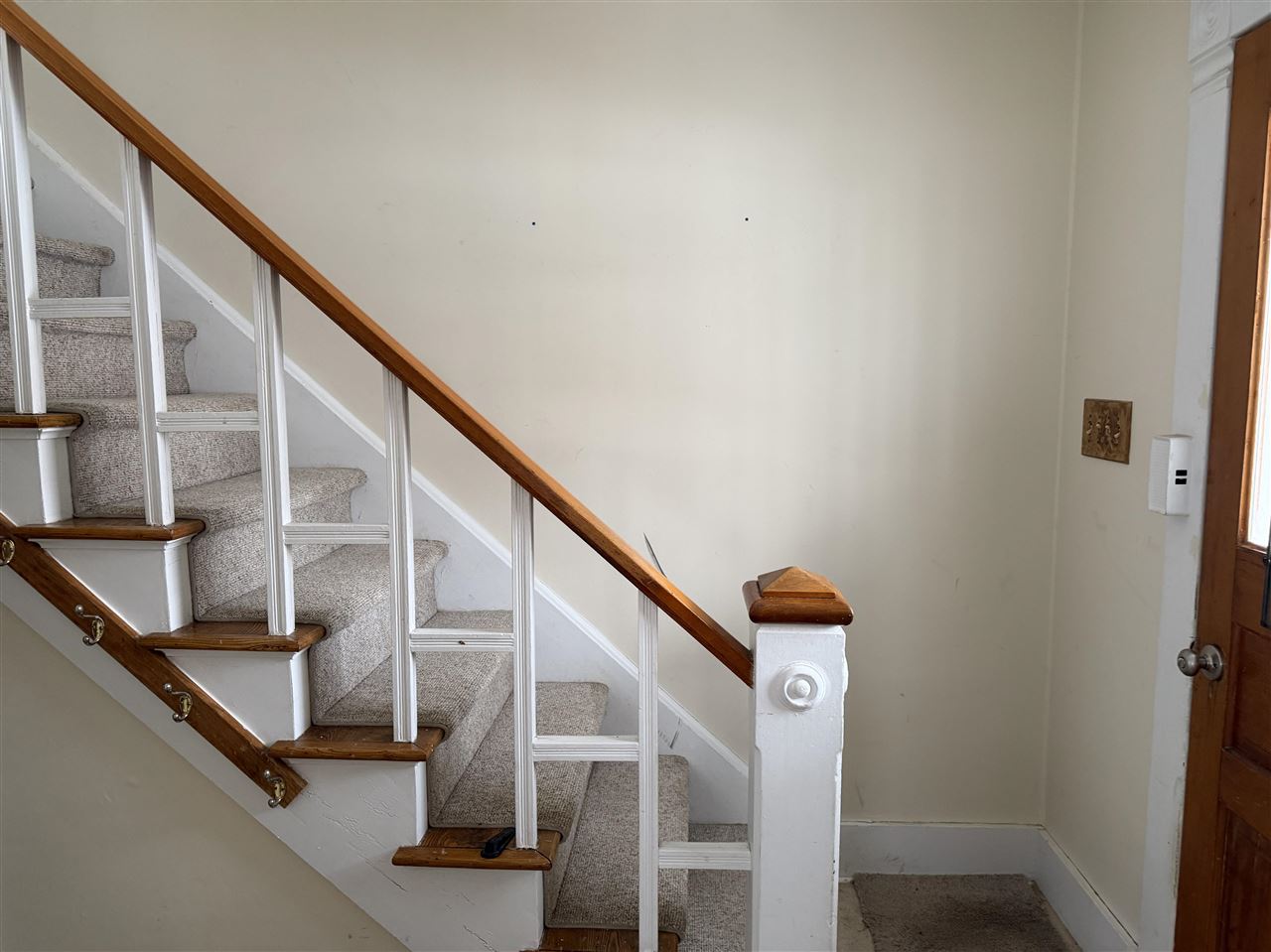 114 E Hurlbut Avenue Charlevoix MI 49720