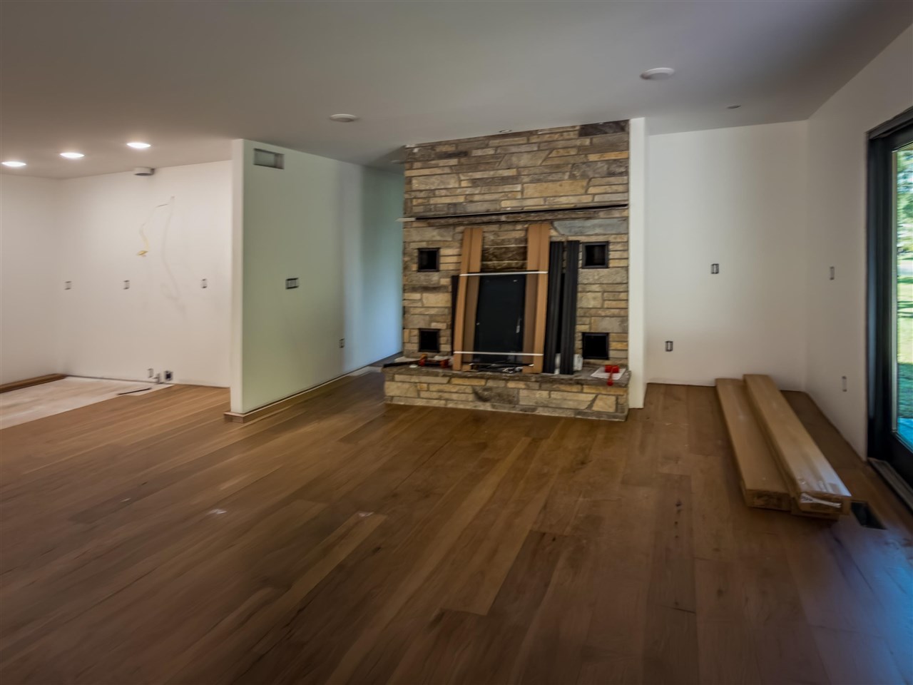 8803 Carter Road Cheboygan MI 49721