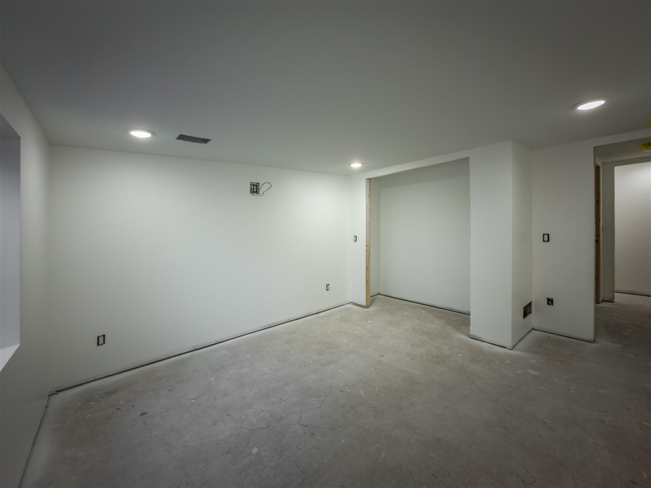 8803 Carter Road Cheboygan MI 49721