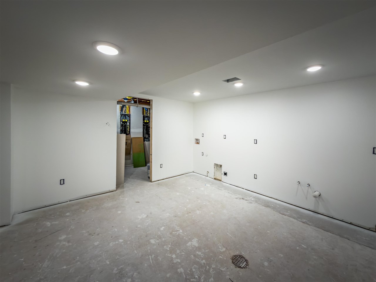 8803 Carter Road Cheboygan MI 49721