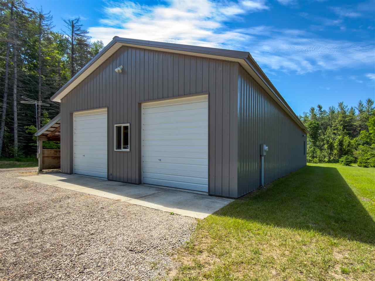8803 Carter Road Cheboygan MI 49721