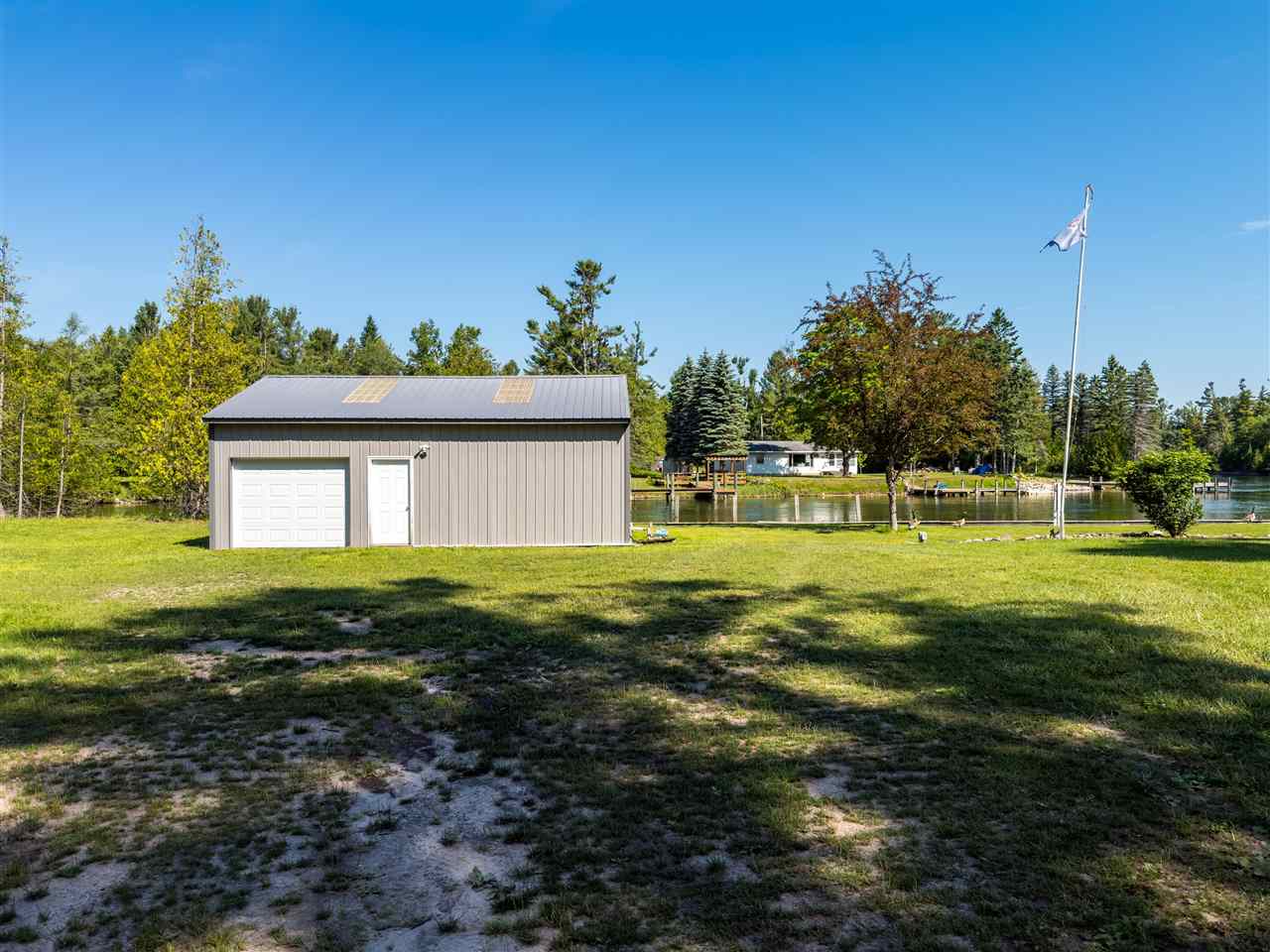 8803 Carter Road Cheboygan MI 49721