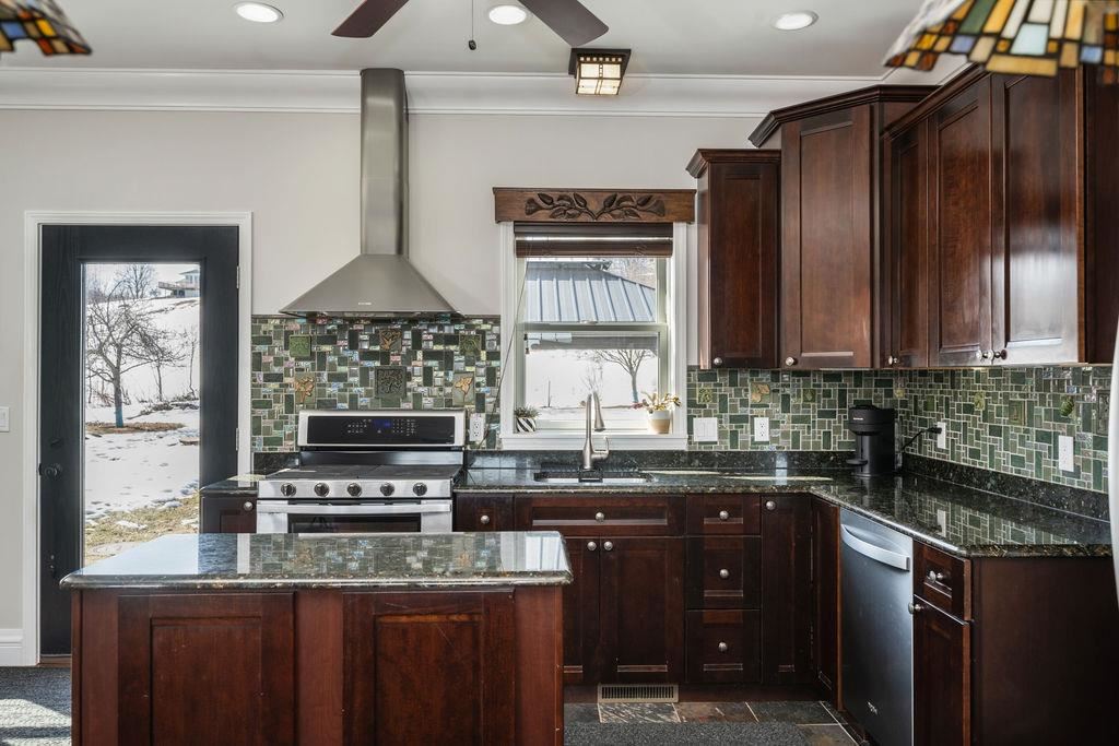 338 Bluewater Trail Boyne City MI 49712